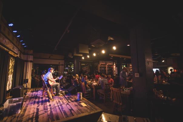 Puckett's Grocery