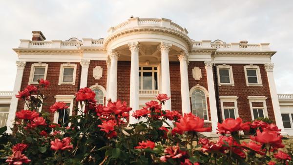 Hunter Mansion
